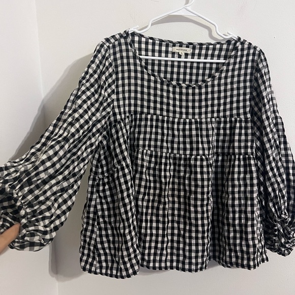 Max Studio Gingham Tiered Balloon Sleeve Blouse - Picture 5 of 9